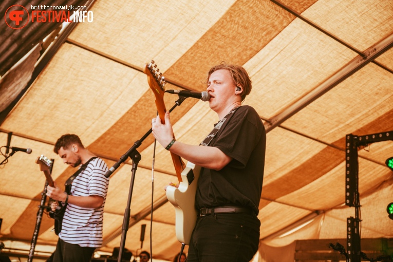 Only The Poets op Barn on the Farm 2019 - Zondag foto