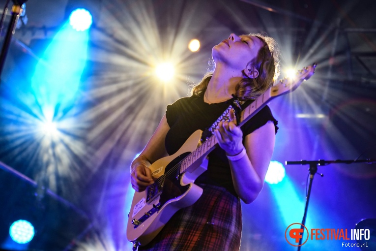 Julia Jacklin op Welcome To The Village 2019 - vrijdag foto