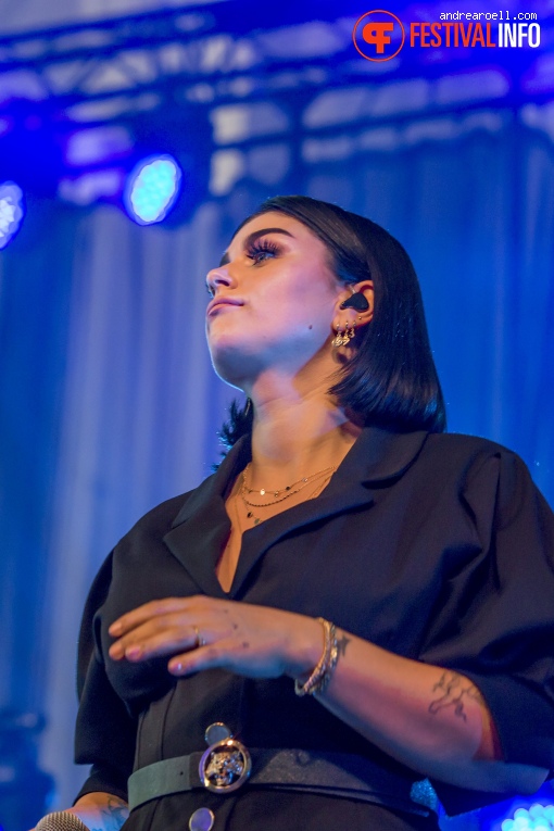 Roxeanne Hazes op Vierdaagsefeesten Nijmegen 2019 foto