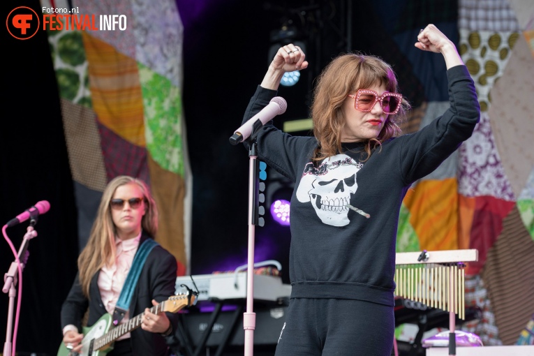 Jenny Lewis op Welcome To The Village 2019 - zaterdag foto