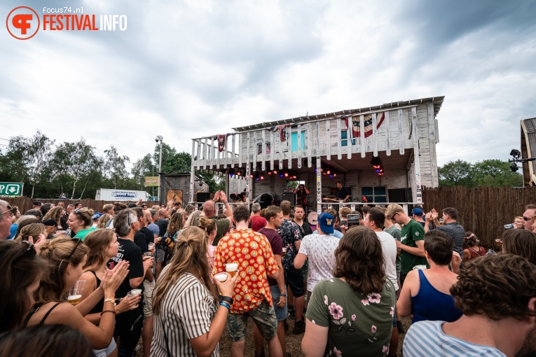 Hilltop Howlers op Zwarte Cross Festival 2019 - Zaterdag foto