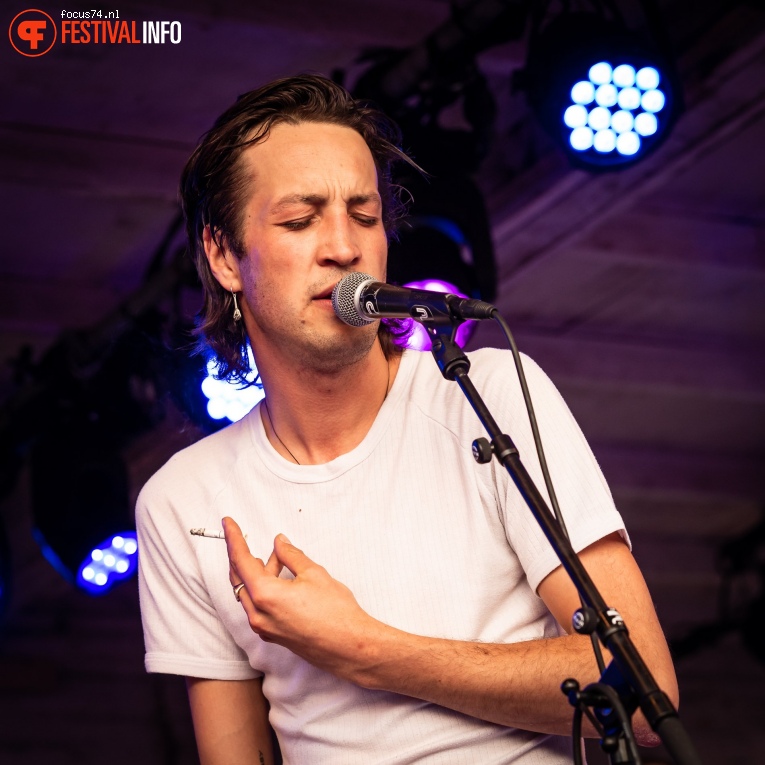 Marlon Williams op Zwarte Cross Festival 2019 - Zaterdag foto