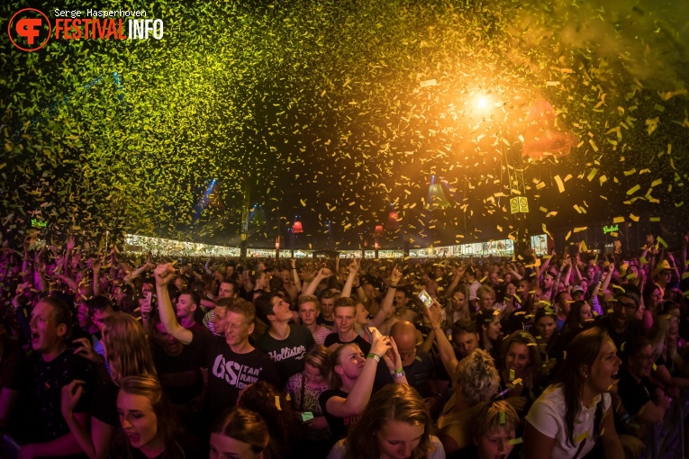 Bökkers op Zwarte Cross Festival 2019 - Zaterdag foto