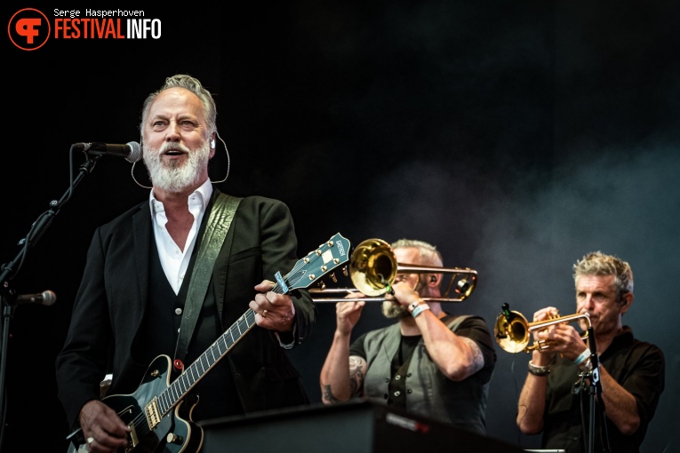 Rowwen Heze op Zwarte Cross Festival 2019 - Zaterdag foto