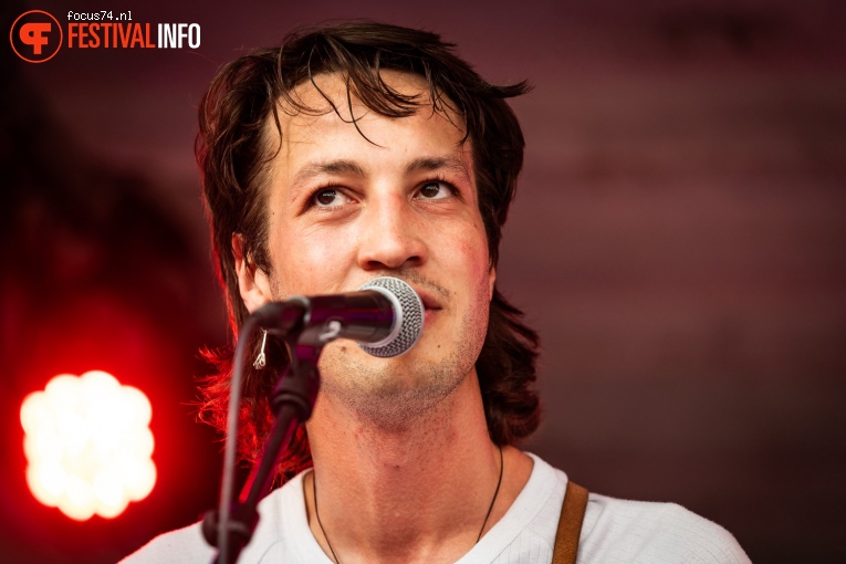 Marlon Williams op Zwarte Cross Festival 2019 - Zaterdag foto