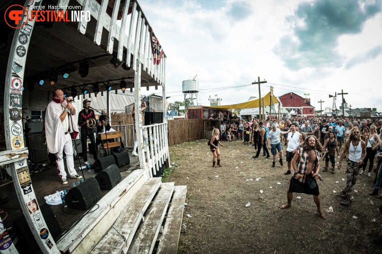 The Helloweeners op Zwarte Cross Festival 2019 - Zondag foto