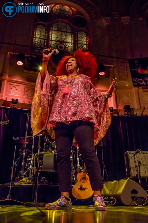 Betty Wright op Betty Wright - 23/07 - Paradiso foto