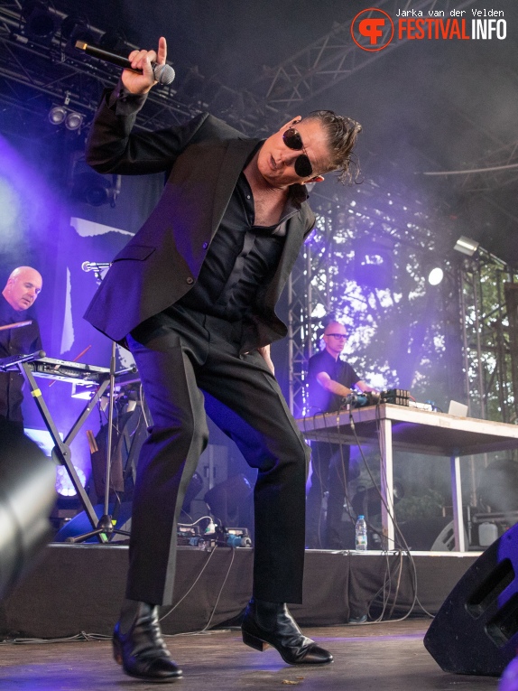 Nitzer Ebb op Amphi Festival 2019 foto