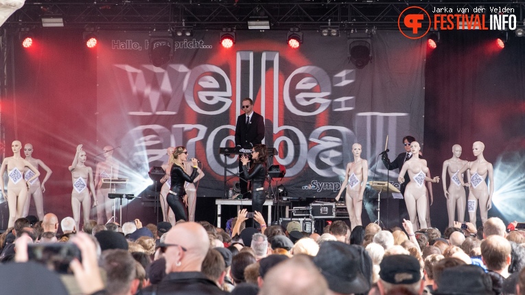 Welle:Erdball op Amphi Festival 2019 foto