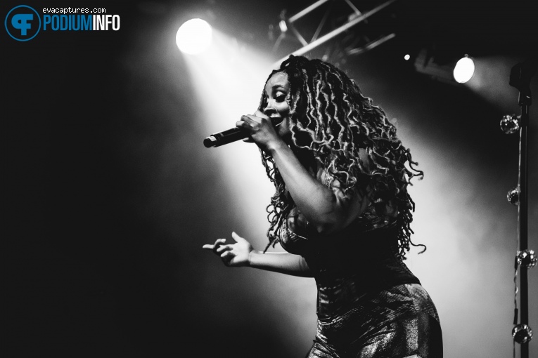 Lion Babe op Lion Babe - 27/7 - Paradiso Noord (Tolhuistuin) foto