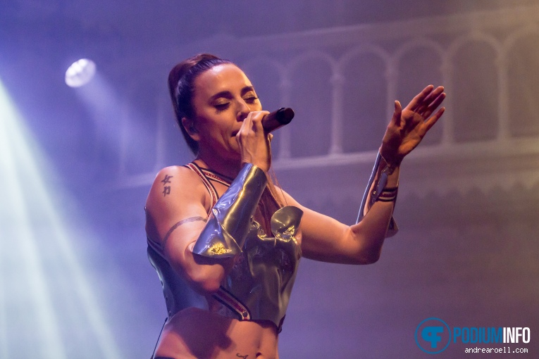 Melanie C op Melanie C & Sink The Pink -28/07 - Paradiso foto