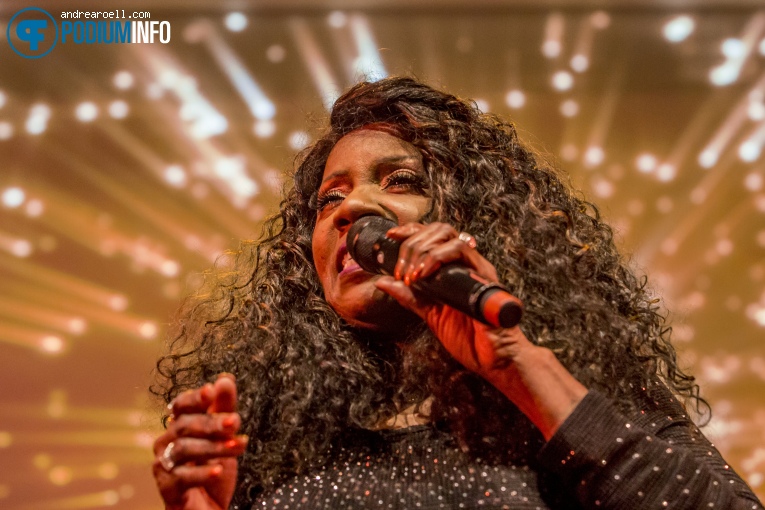 Gloria Gaynor op Gloria Gaynor - 29/07 - Paradiso foto