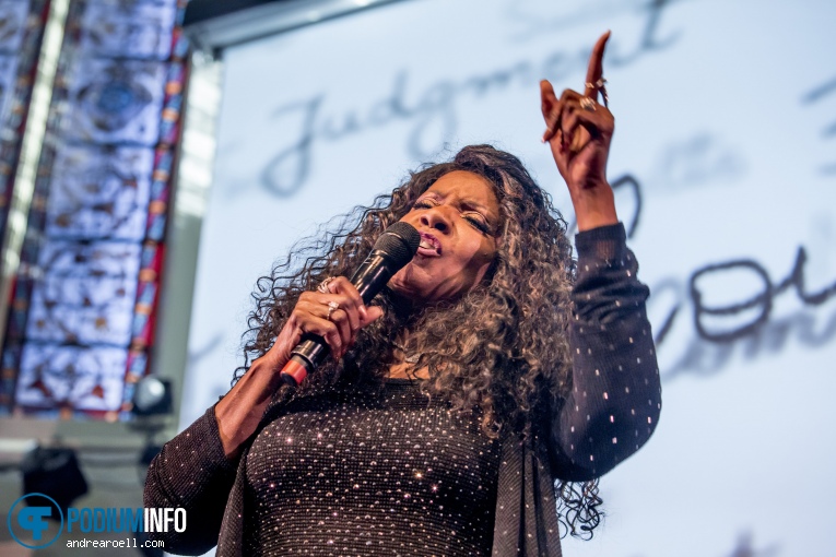 Gloria Gaynor op Gloria Gaynor - 29/07 - Paradiso foto
