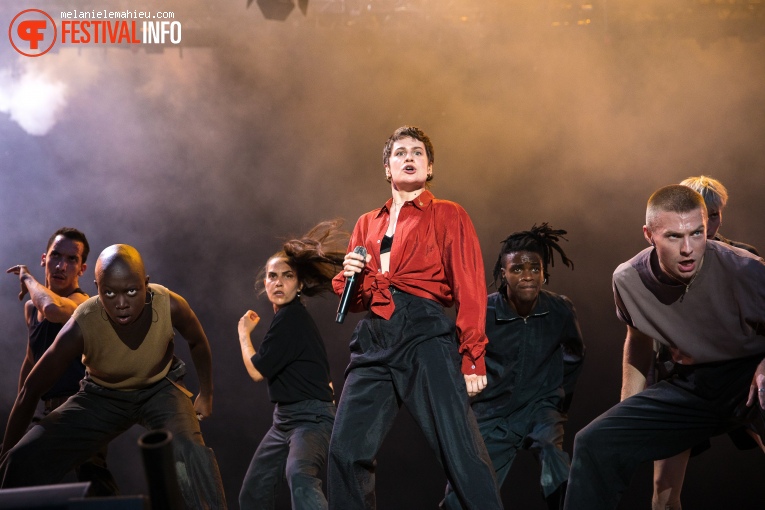 Christine And The Queens op Paléo Festival 2019 foto