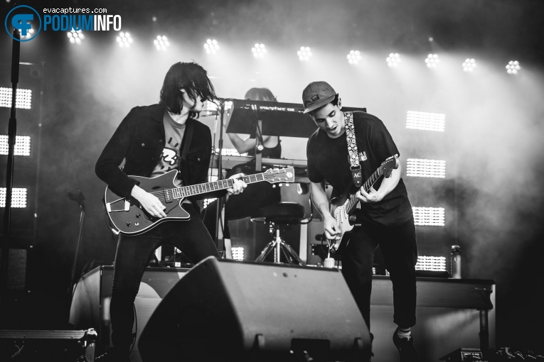 James Bay op James Bay - 04/08 - NDSM-Werf foto