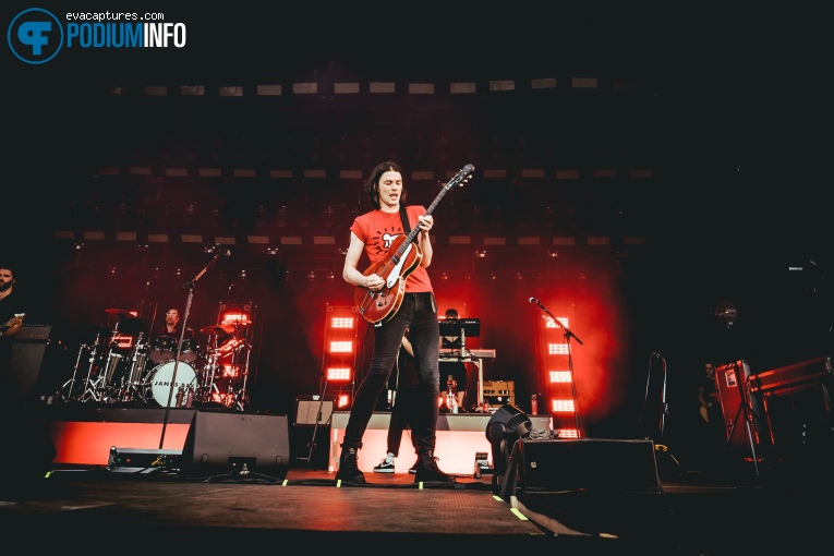 James Bay op James Bay - 04/08 - NDSM-Werf foto