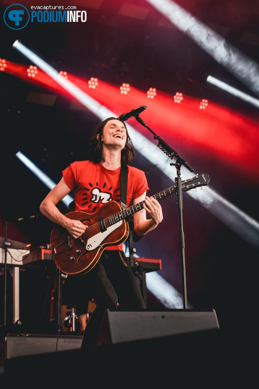 James Bay op James Bay - 04/08 - NDSM-Werf foto