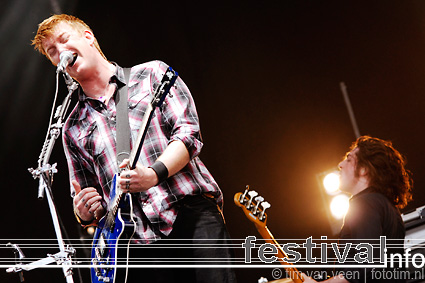 Queens Of The Stone Age op Pinkpop 2008 foto