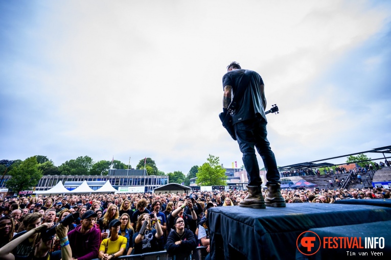 Prong op Into The Grave 2019, Vrijdag foto