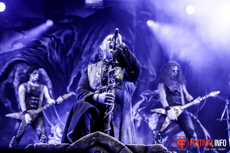 Powerwolf op Into The Grave 2019, Zaterdag foto