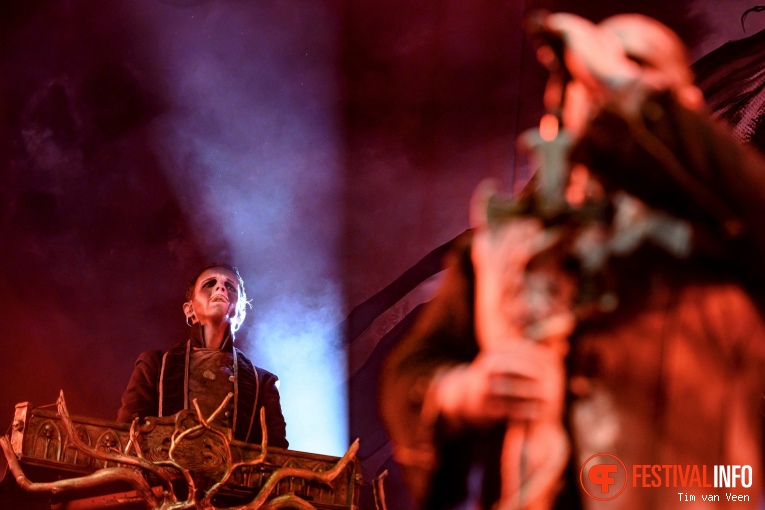 Powerwolf op Into The Grave 2019, Zaterdag foto