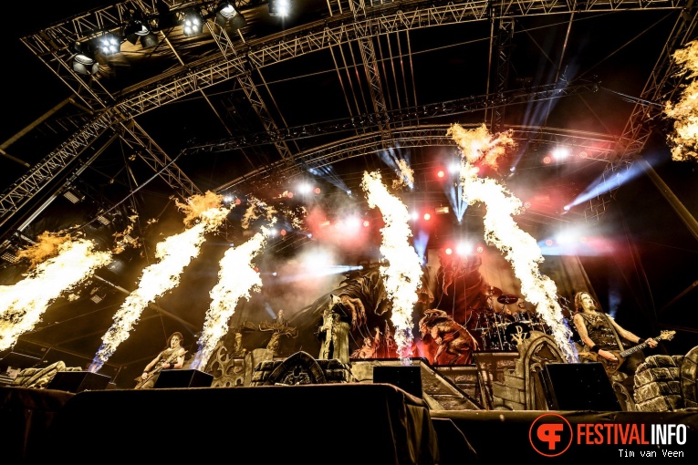 Powerwolf op Into The Grave 2019, Zaterdag foto