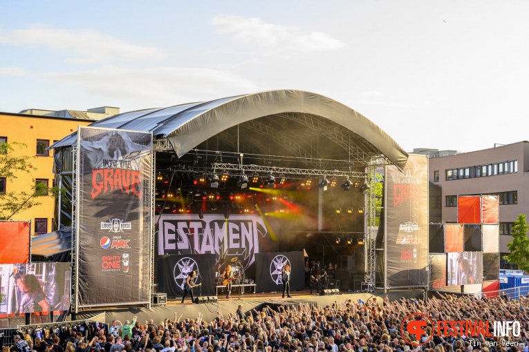 Testament op Into The Grave 2019, Zaterdag foto