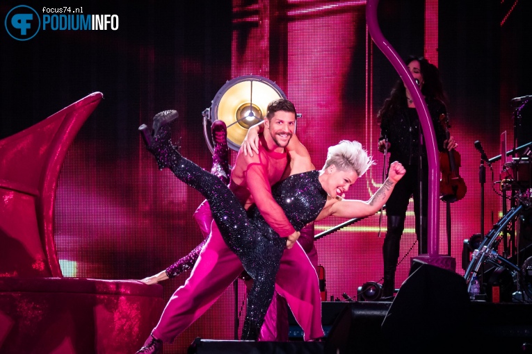 Foto P!nk op P!nk - 11/08 - Malieveld Den Haag