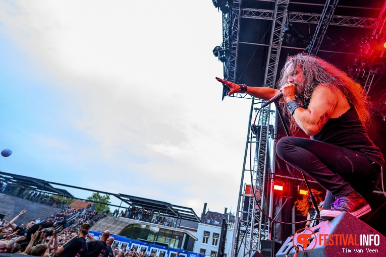 Death Angel op Into The Grave 2019, Zondag foto