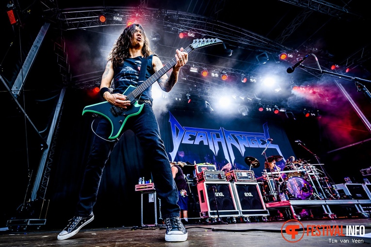 Death Angel op Into The Grave 2019, Zondag foto