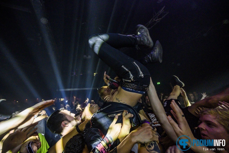 Foto Crossfaith op Of Mice And Man - 12/8 - de Helling