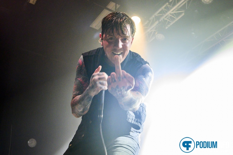 Foto Bleed From Within op Of Mice And Man - 12/8 - de Helling