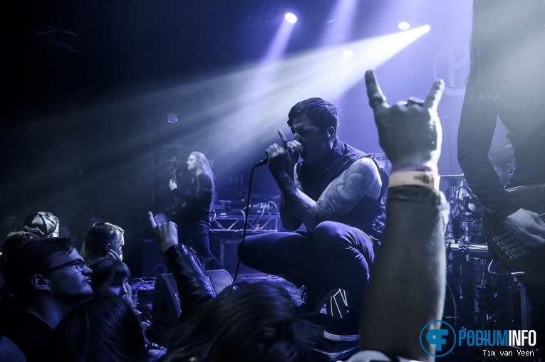 Foto Bleed From Within op Of Mice And Man - 12/8 - de Helling