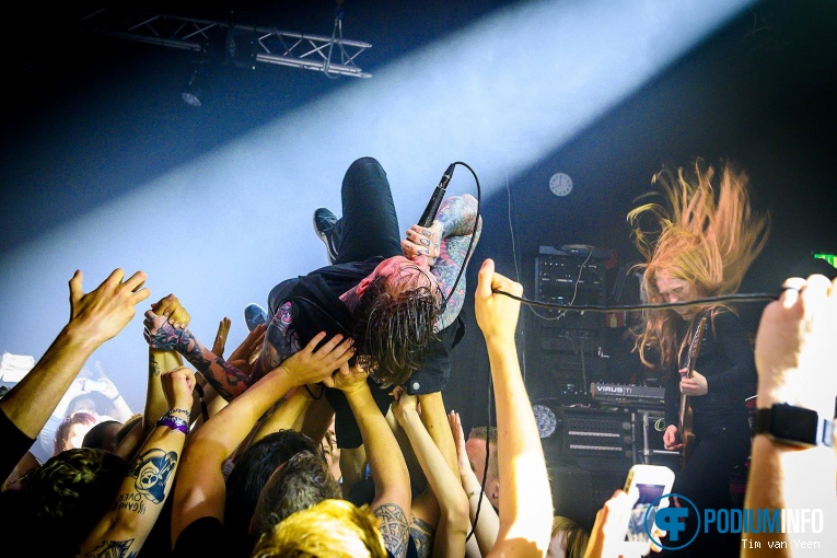 Foto Bleed From Within op Of Mice And Man - 12/8 - de Helling