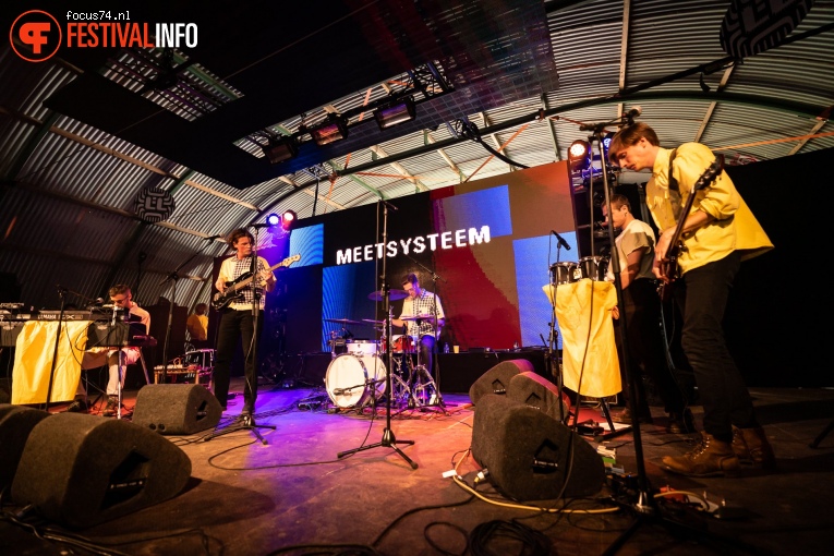 Meetsysteem op Lowlands 2019 - Vrijdag foto