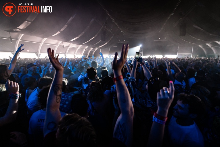 The Streets (UK) op Lowlands 2019 - Vrijdag foto