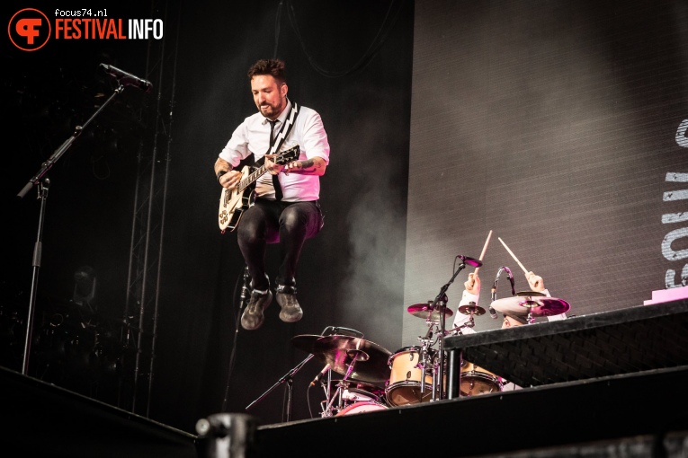 Frank Turner & The Sleeping Souls op Lowlands 2019 - Vrijdag foto