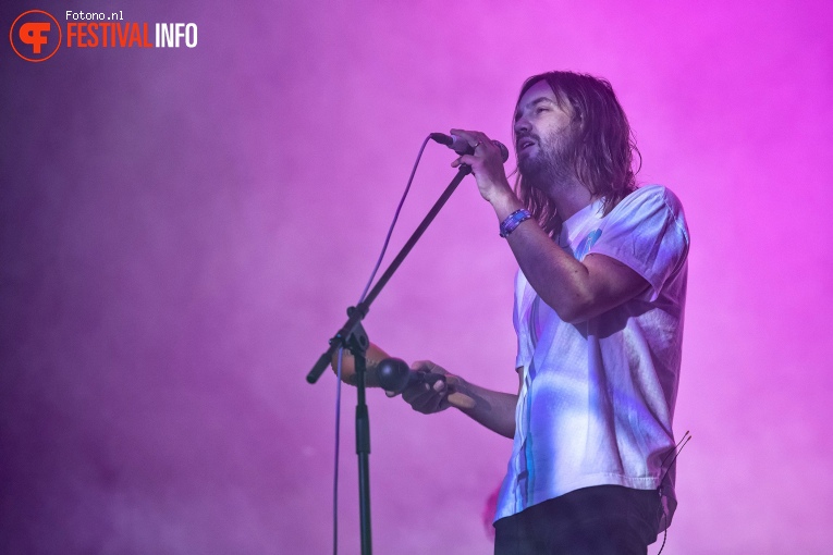 Tame Impala op Lowlands 2019 - Zondag foto