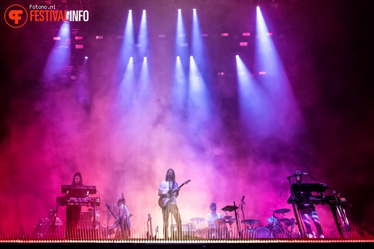 Tame Impala op Lowlands 2019 - Zondag foto