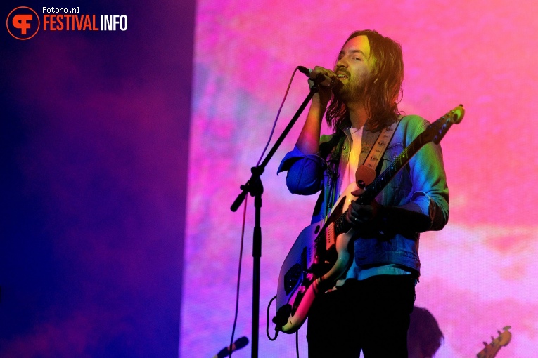 Tame Impala op Lowlands 2019 - Zondag foto