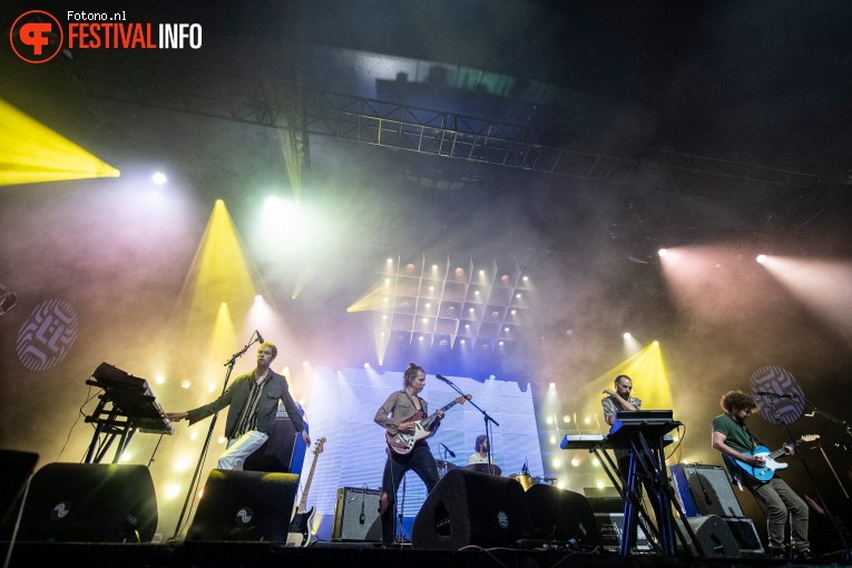 Pond op Lowlands 2019 - Zondag foto