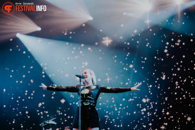 Anne-Marie op Pukkelpop 2019 - zaterdag foto