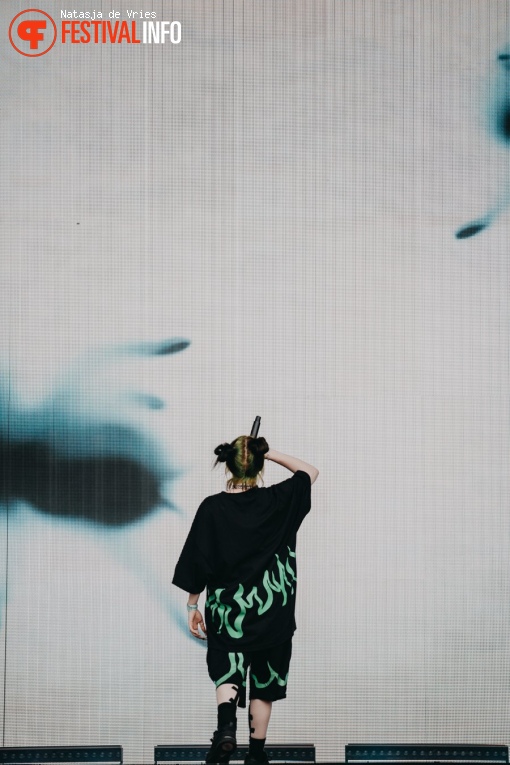 Billie Eilish op Pukkelpop 2019 - zondag foto