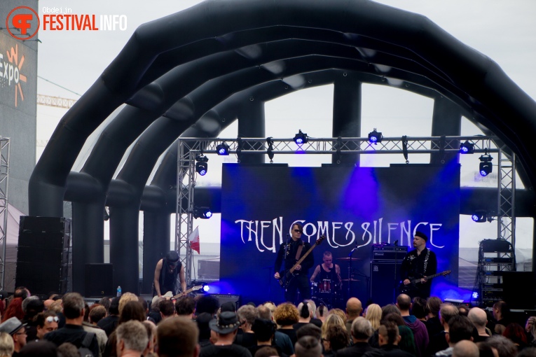 Then Comes Silence op W-festival 2019 foto