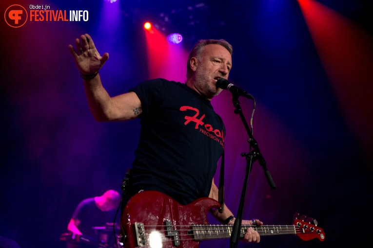 Peter Hook & The Light op W-festival 2019 foto