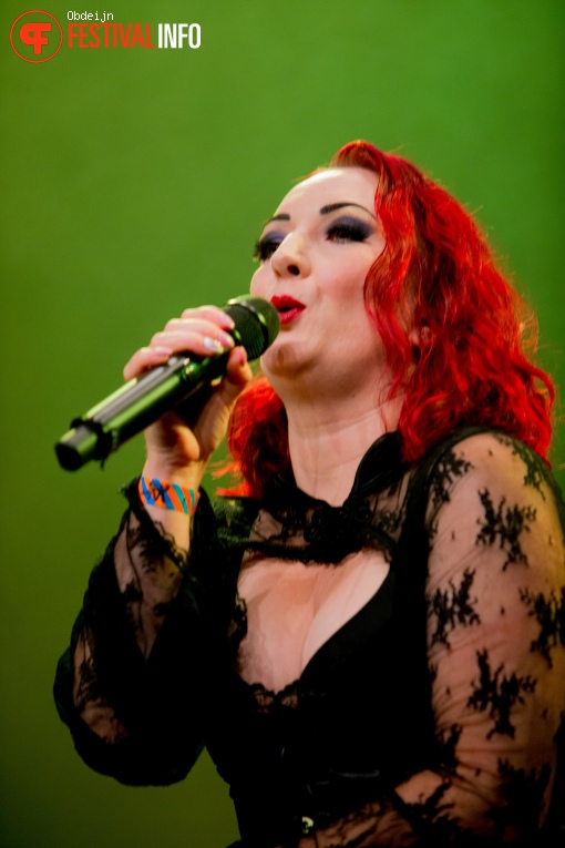 Blutengel op W-festival 2019 foto