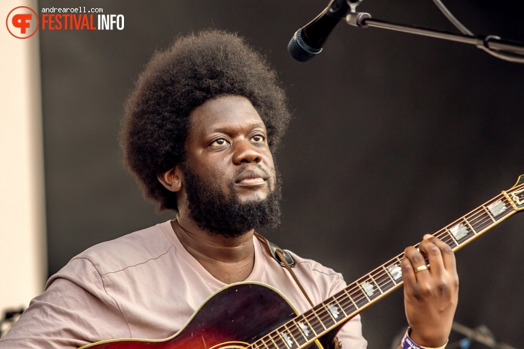Michael Kiwanuka op Sziget 2019 - woensdag foto