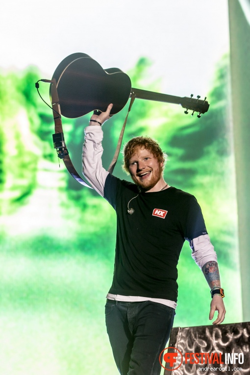Ed Sheeran op Sziget 2019 - woensdag foto