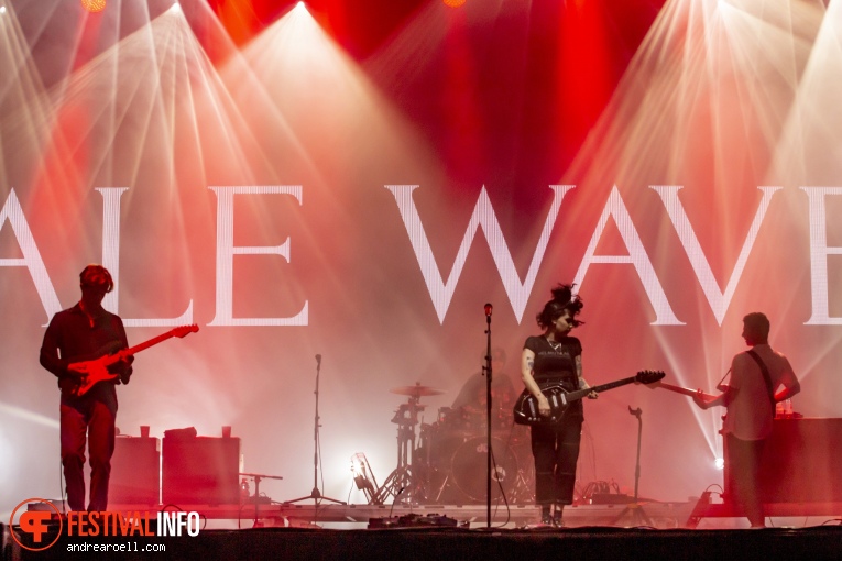 Pale Waves op Sziget 2019 - donderdag foto