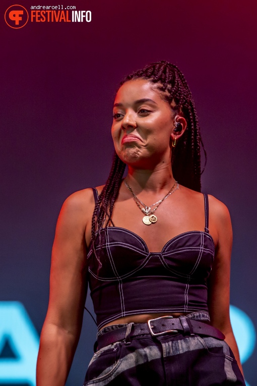 Grace Carter op Sziget 2019 - vrijdag foto